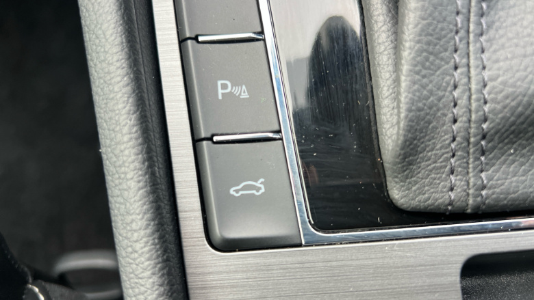 Skoda Superb 2.0 TDI CR SE L 5dr DSG Diesel Hatchback